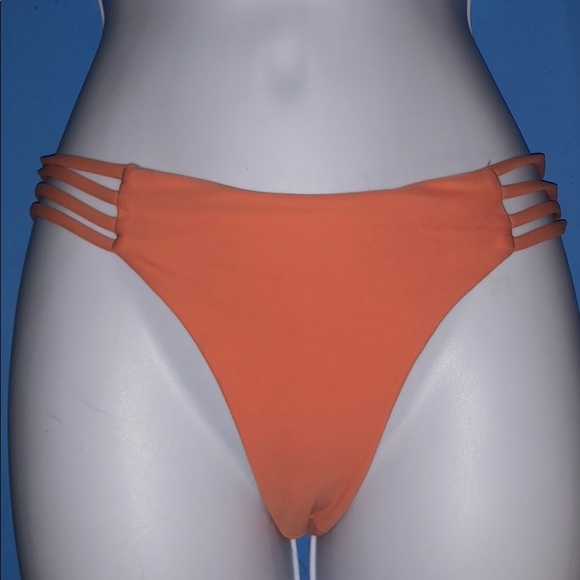 Acacia Cheeky Bikini Bottom - Picture 2 of 7